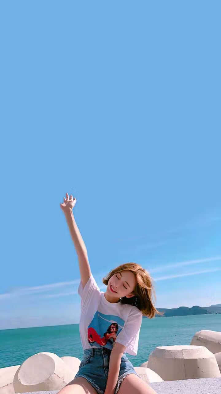 利物浦与巴黎圣日耳曼战平，出线悬念增强，利物浦和巴黎