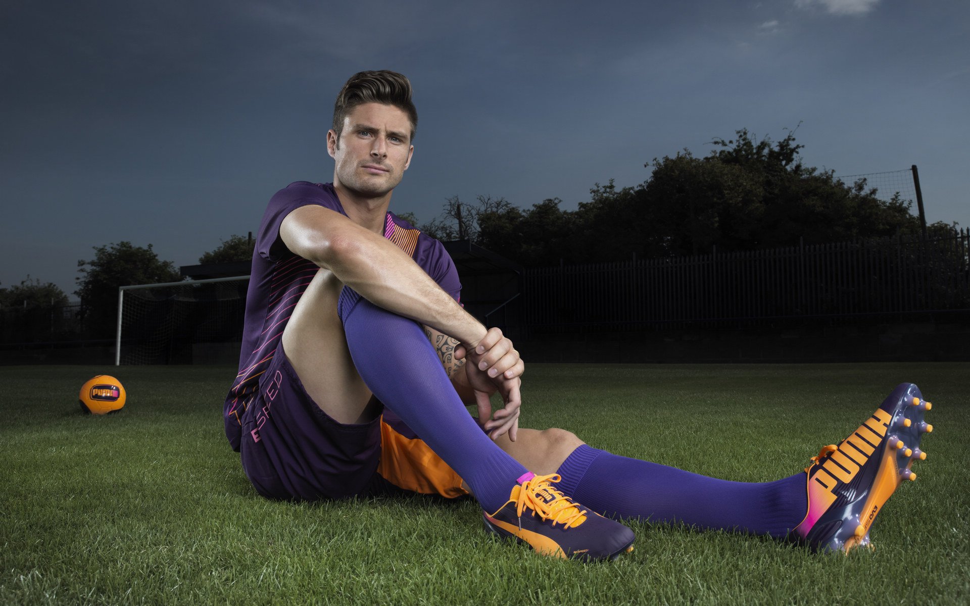 爱游戏体育平台-中国足球国家队运动员伤病管理体系健全，足球运动员伤病率